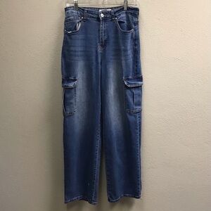 Wax Jean Collection Wide Leg Cargo Jeans Size 9/29 Medium Wash